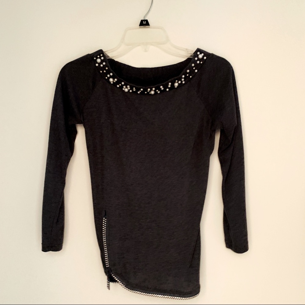 NWOT Super Cute Grey long sleeve top w/ pearl-like embellishments around collar